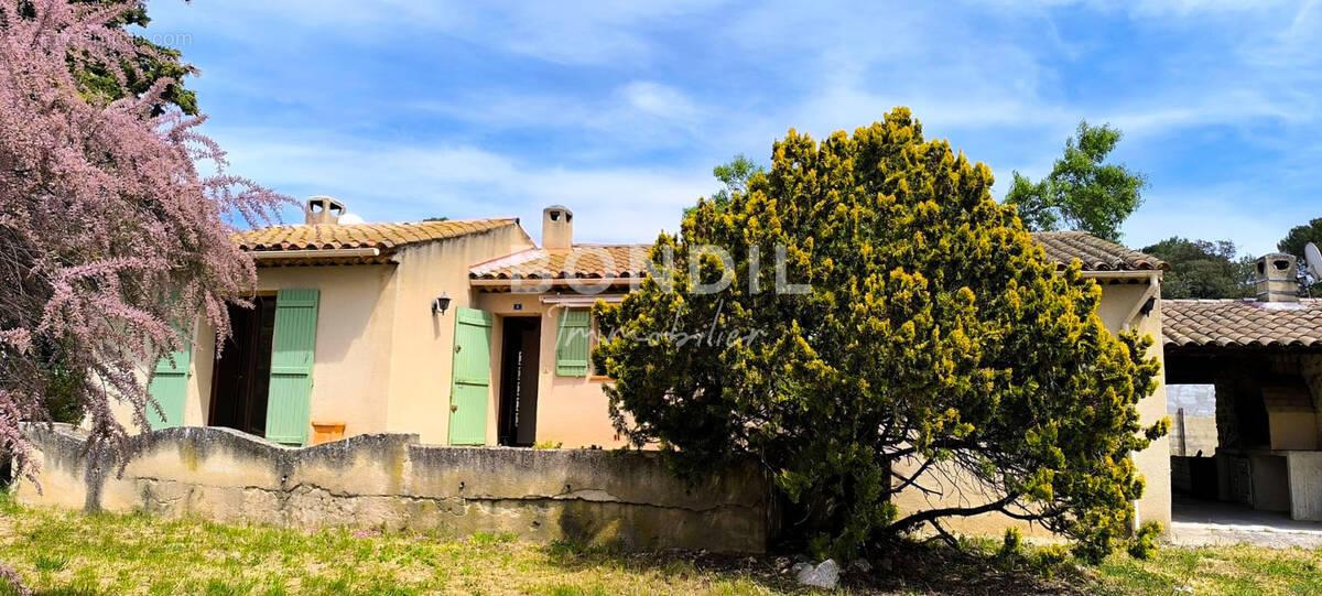 Maison à LA BASTIDE-DES-JOURDANS