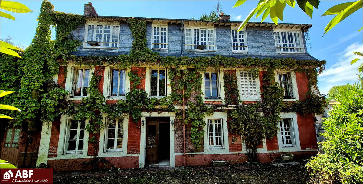 Maison à ARQUES-LA-BATAILLE