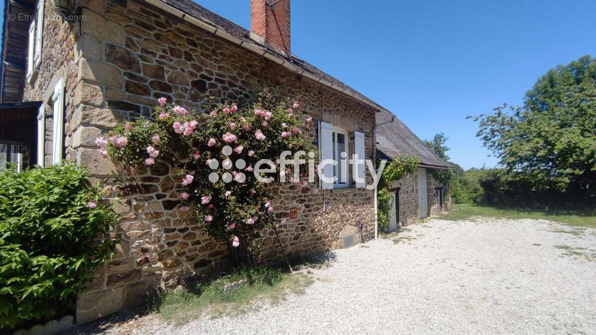 Maison à CHAMBERET