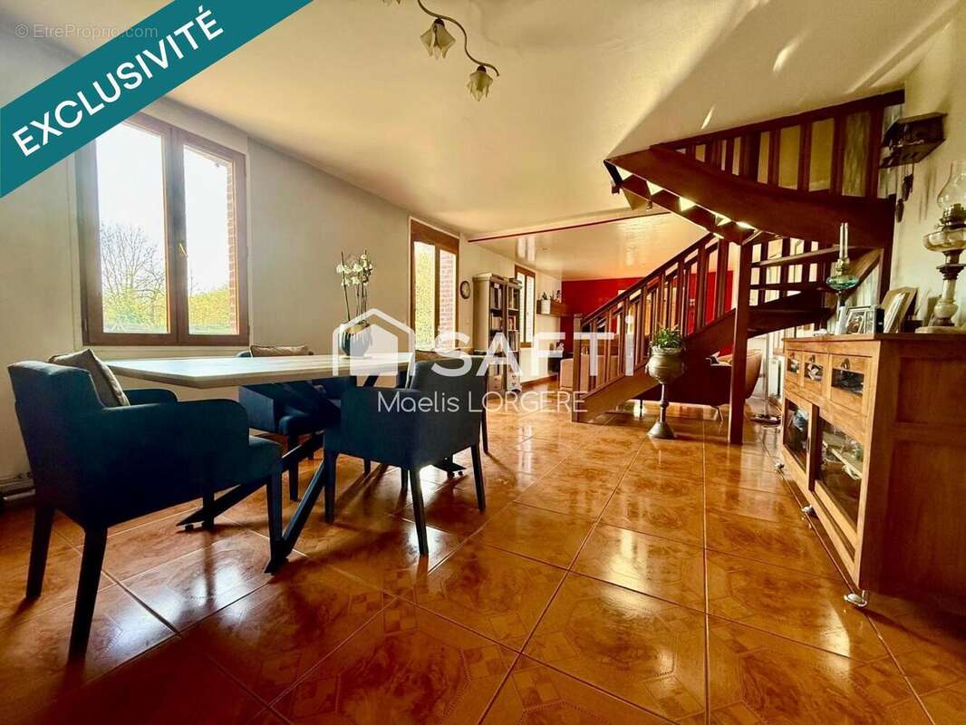 Photo 3 - Maison à DEVILLE-LES-ROUEN