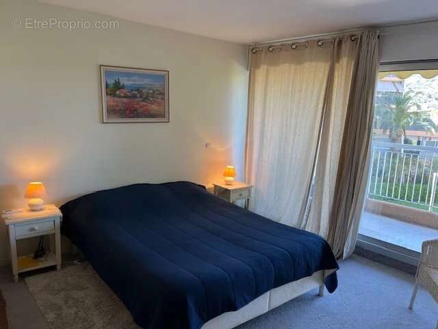 Appartement à MANDELIEU-LA-NAPOULE