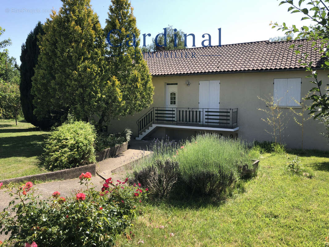 Maison à COURSAC