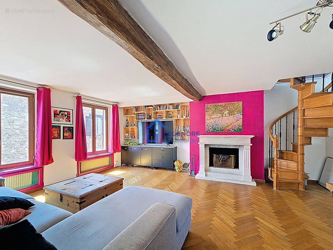 Maison à PIERRELAYE