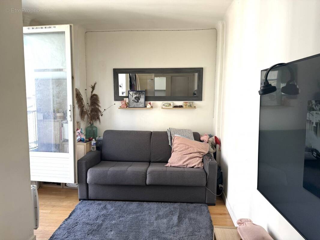Appartement à PARIS-20E