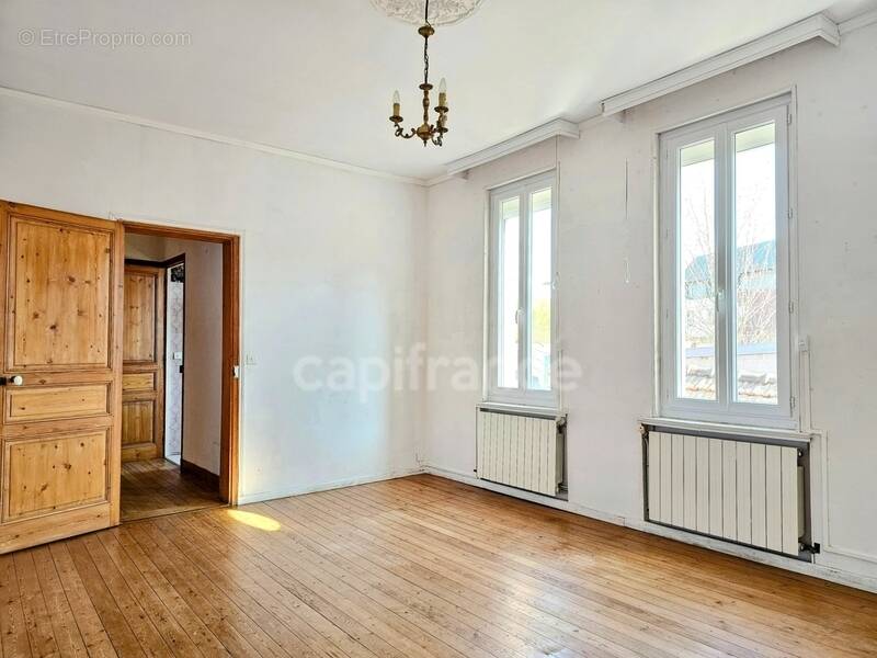Maison à EU