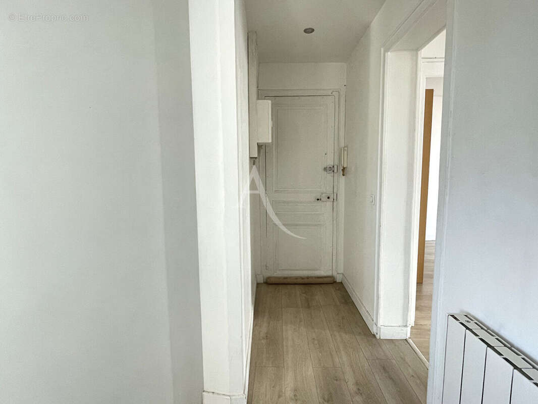 Appartement à PARIS-19E