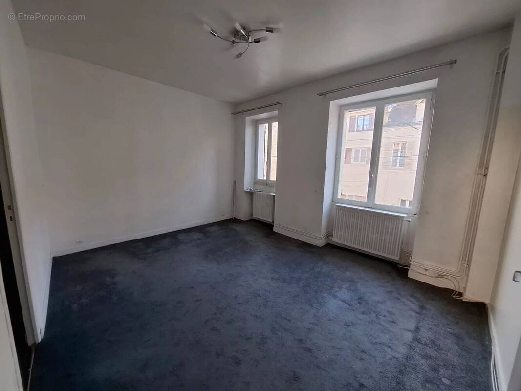 Appartement à COULOMMIERS