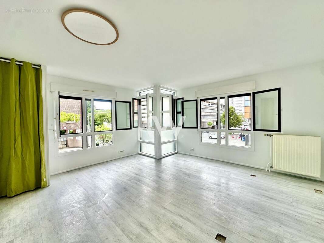Appartement à EVRY