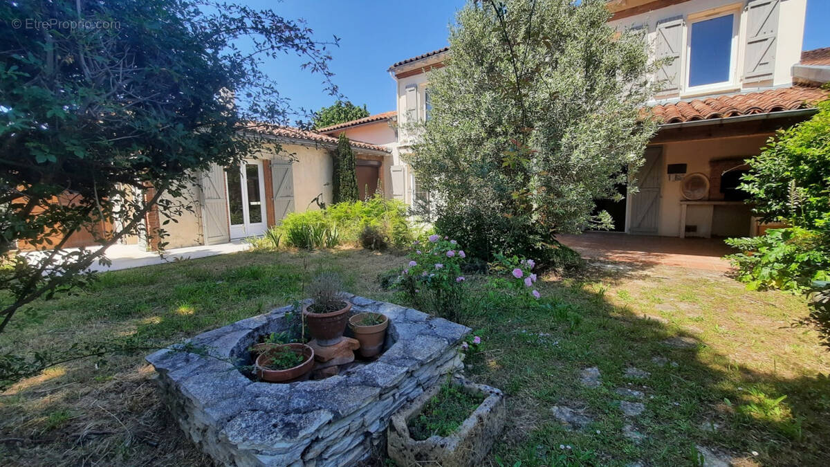 Maison à CUGNAUX