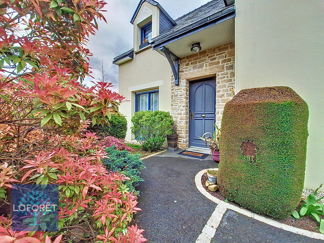 Maison à SAINT-AUBIN-DU-CORMIER