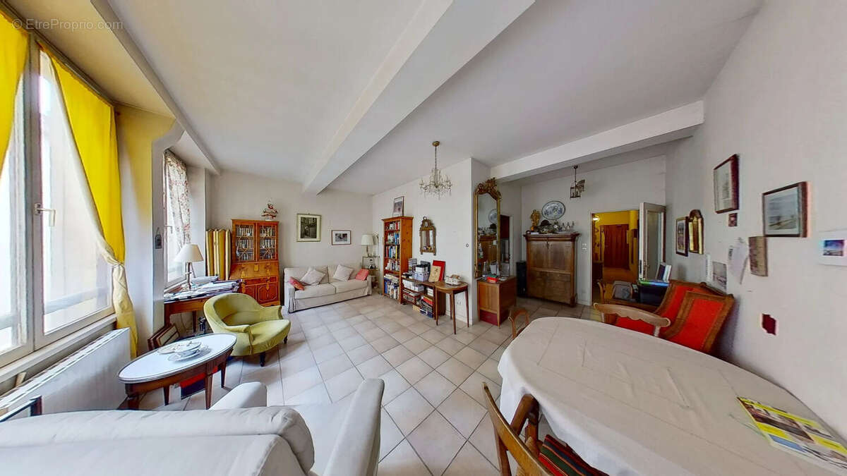 Appartement à LYON-2E