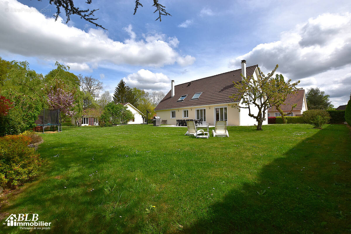 Maison à MAUREPAS