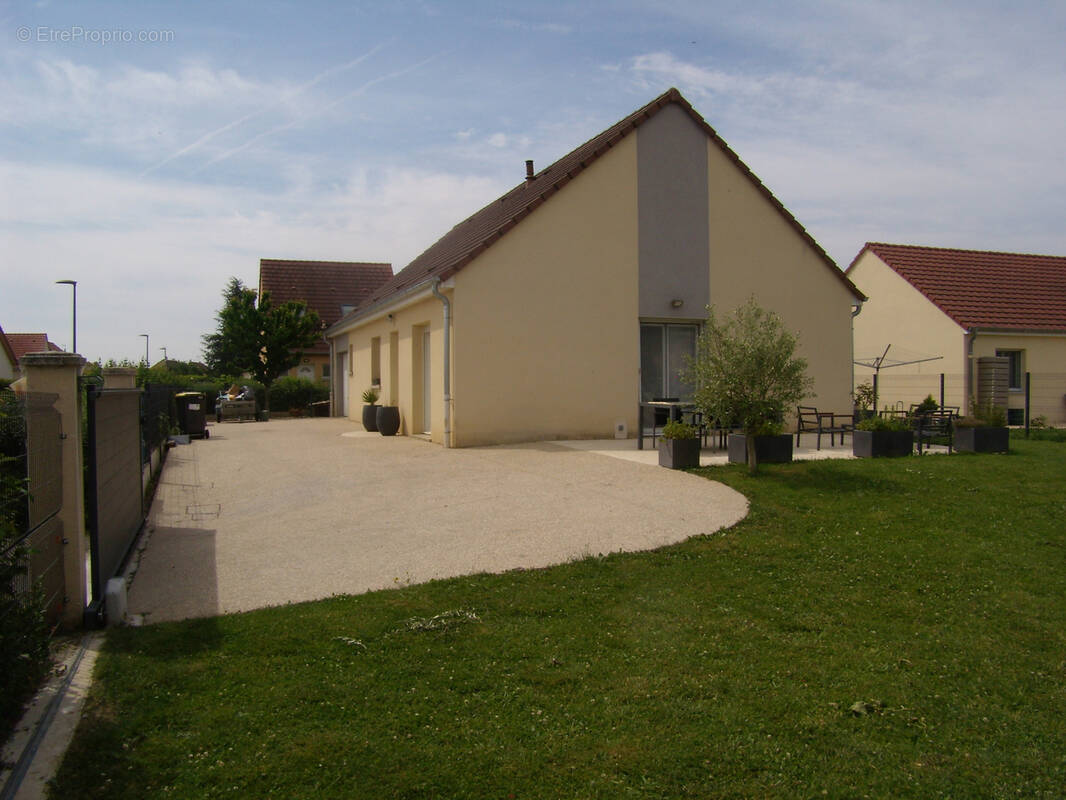 Maison à CHALON-SUR-SAONE
