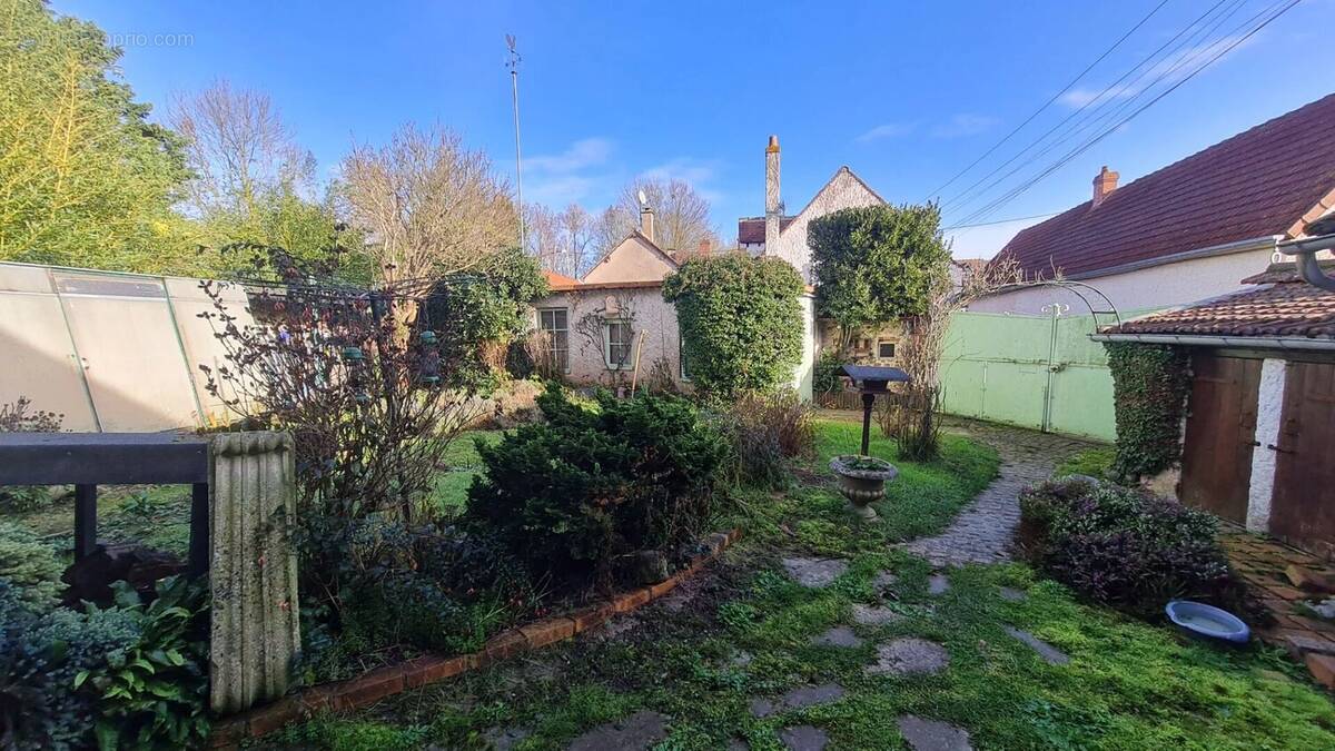 Maison à GALLARDON