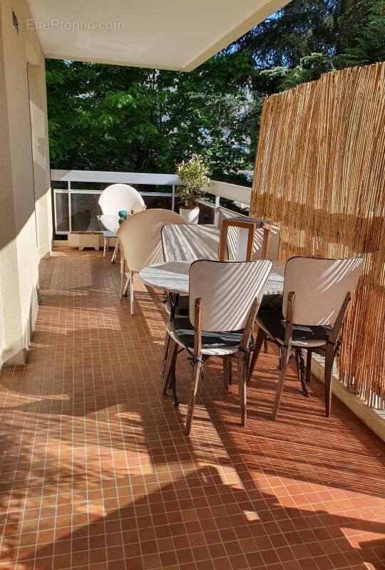 Appartement à TASSIN-LA-DEMI-LUNE