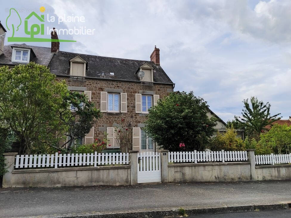 Maison à ECOUCHE