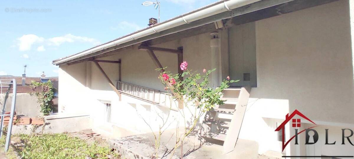 Maison à OYONNAX