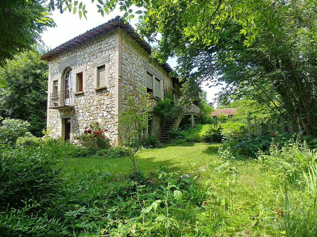 Maison à CAUSSADE