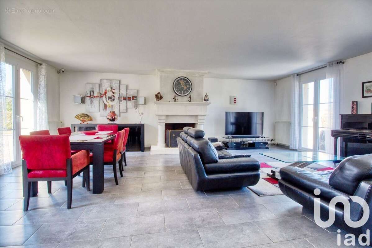 Photo 3 - Maison à VIGNY