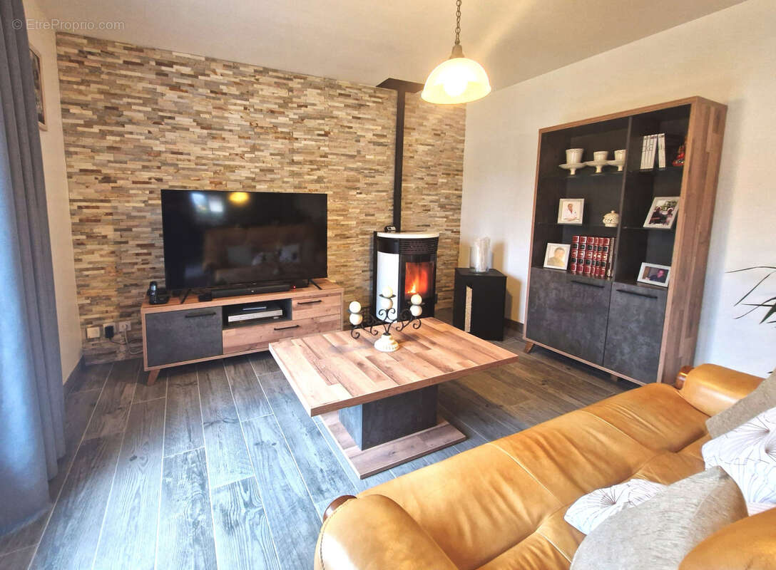 Maison à TOURVILLE-SUR-ARQUES