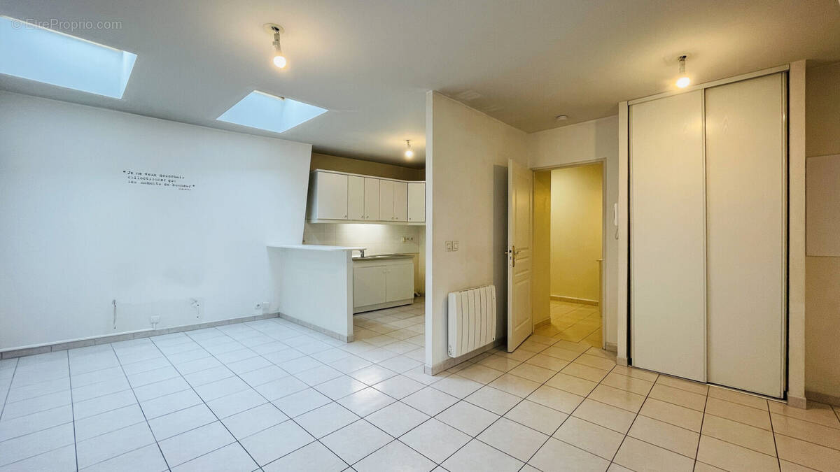 Appartement à ETRECHY