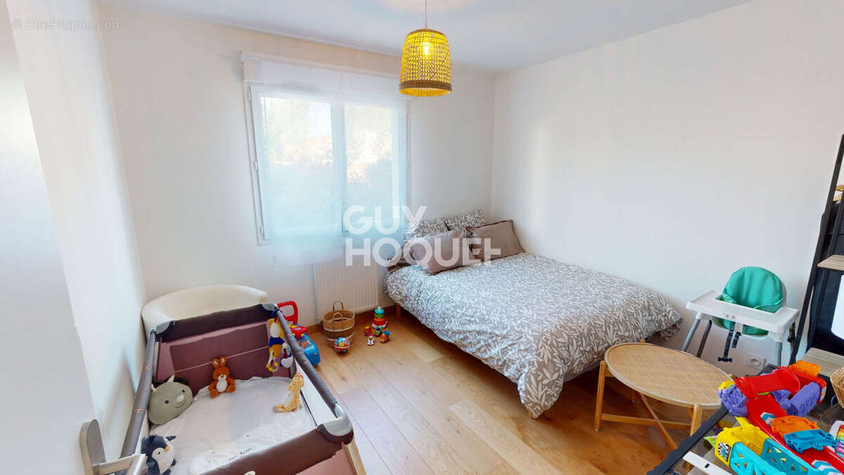 Appartement à ANGRESSE