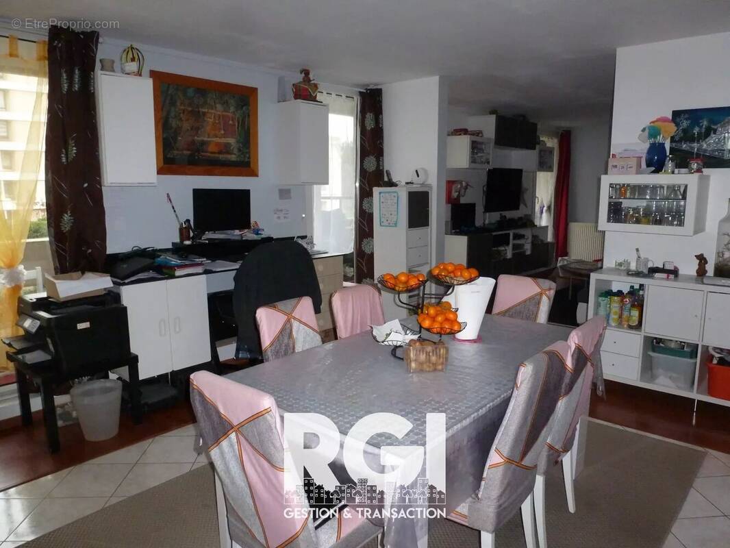 Appartement à ELANCOURT