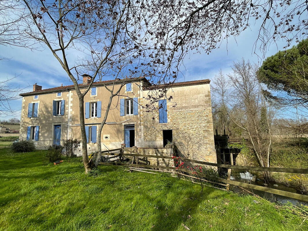 Maison à LA REOLE