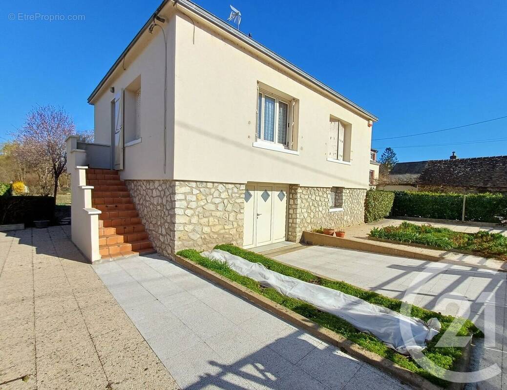 Maison à CHATEAUDUN