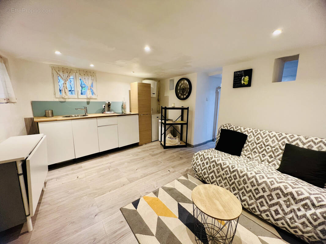 Appartement à HYERES