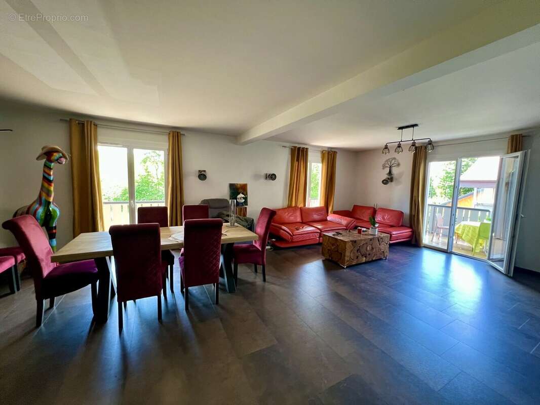 Maison à VILLAZ