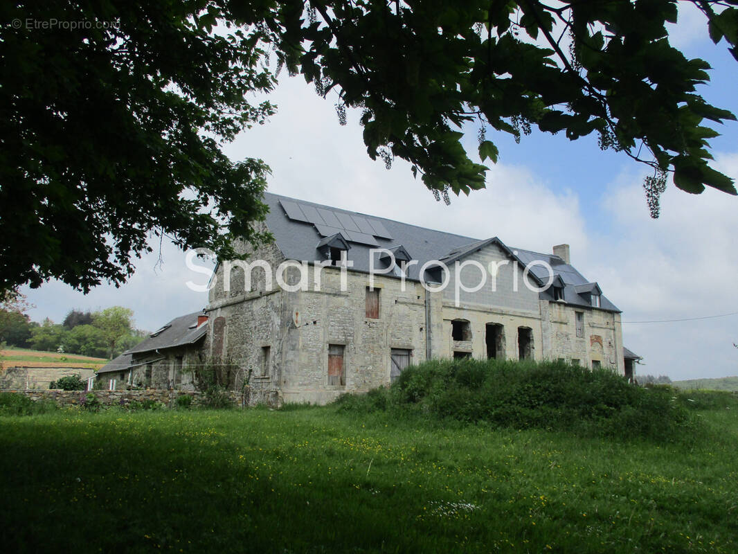 Maison à LE BENY-BOCAGE