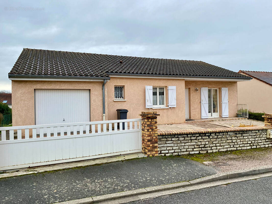 Maison à MONTCEAU-LES-MINES