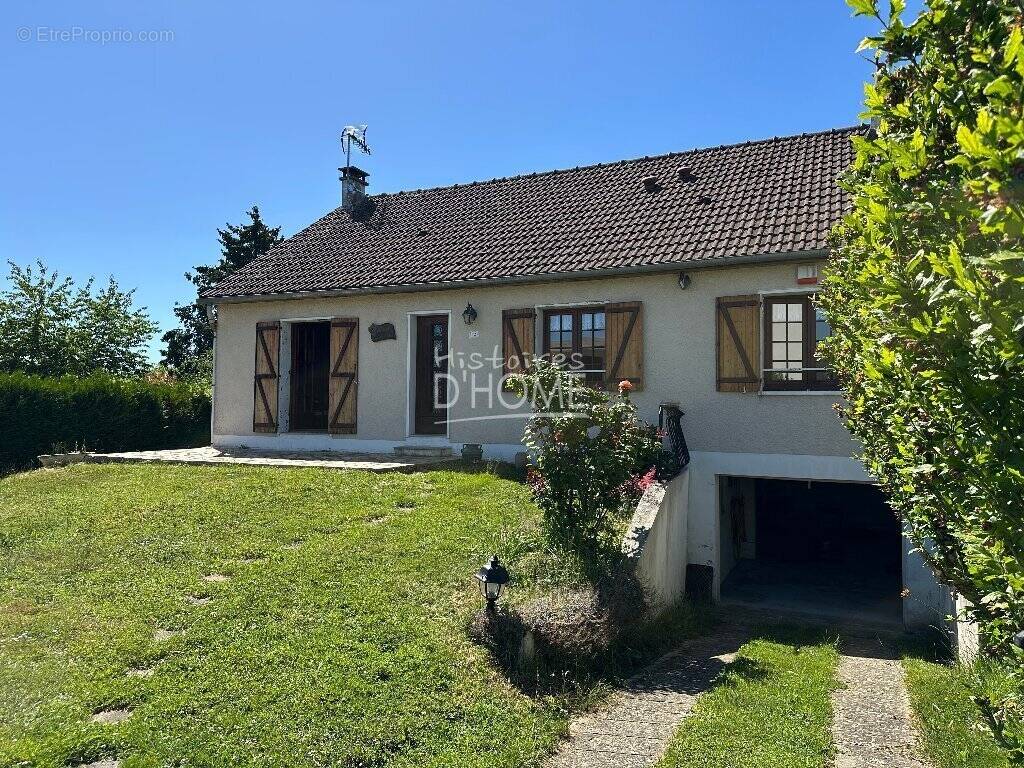 Maison à LA FERTE-GAUCHER