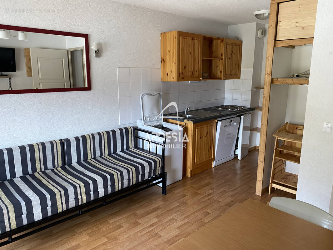 Appartement à AVRIEUX