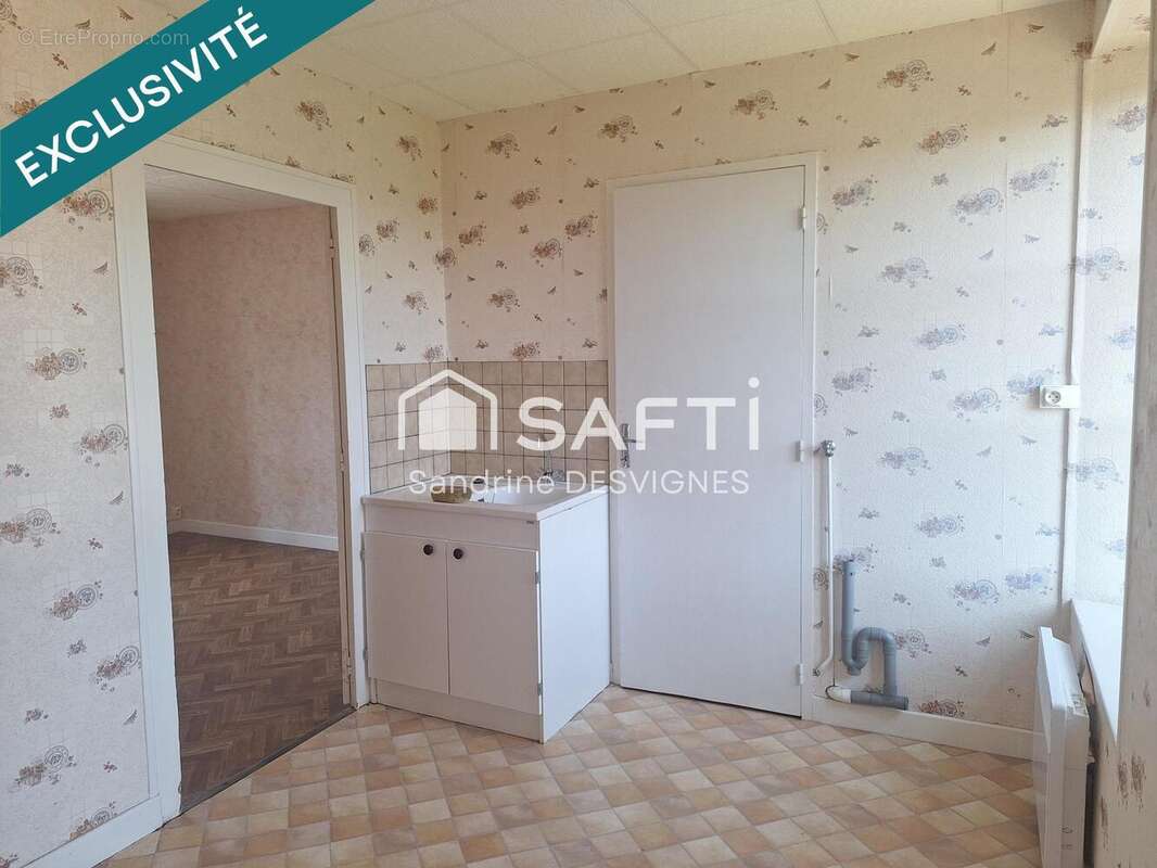 Photo 9 - Maison à SAINT-LEGER-SOUS-BEUVRAY