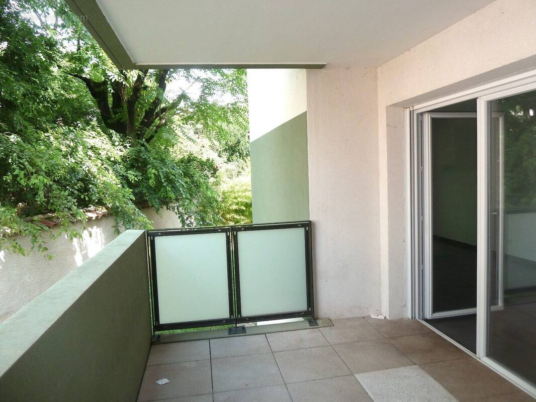 Appartement à LYON-8E