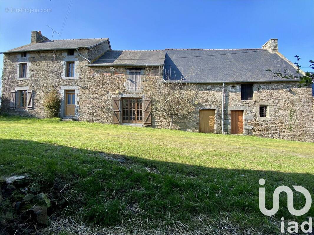 Photo 1 - Maison à SAINT-HELEN