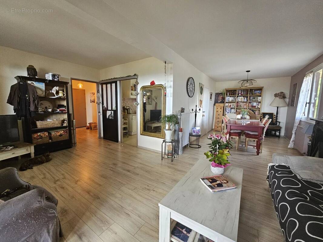 Maison à LE TEIL