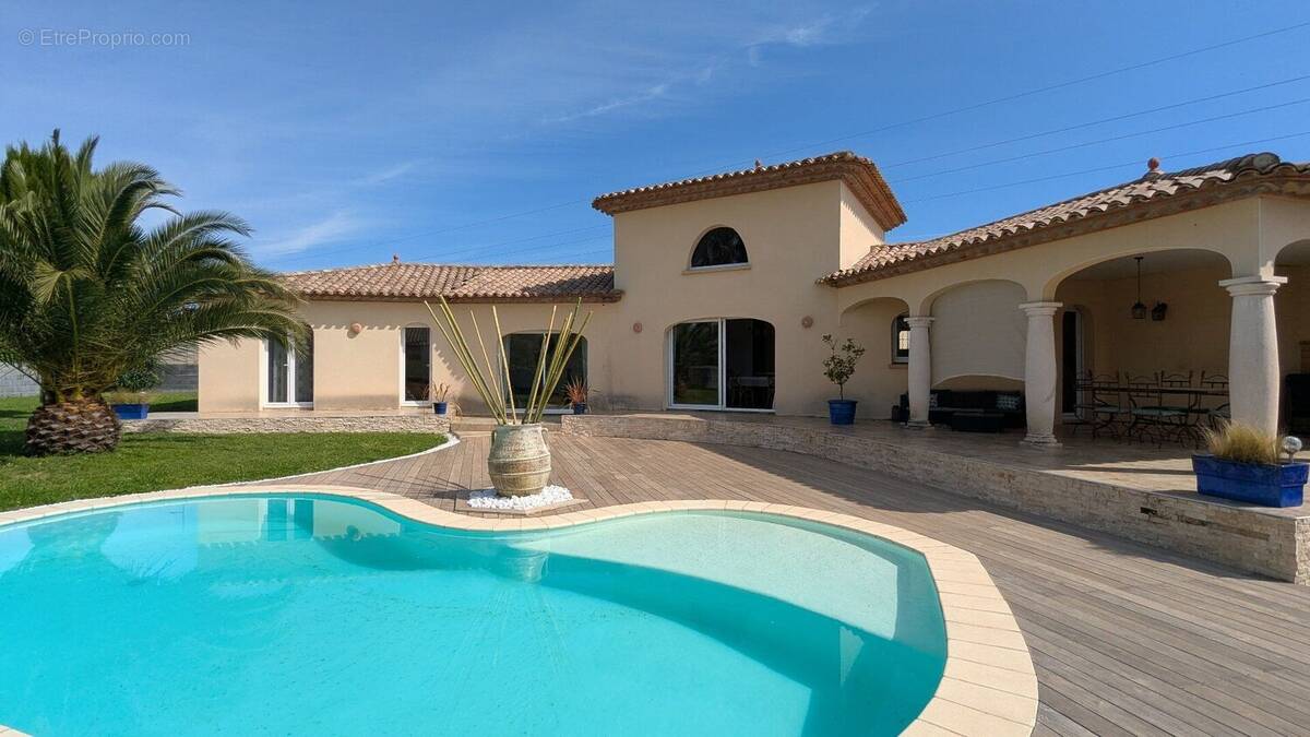 Photo 1 - Maison à PUISSALICON