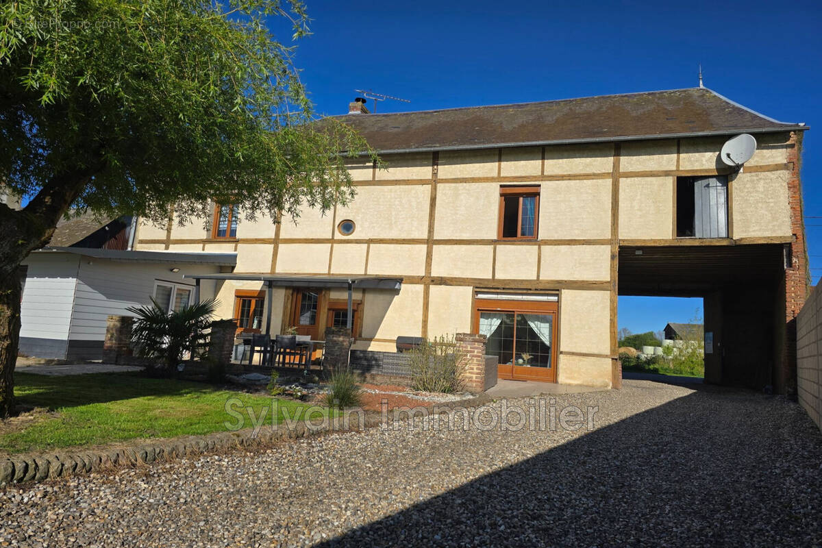 Maison à BEAUCAMPS-LE-VIEUX