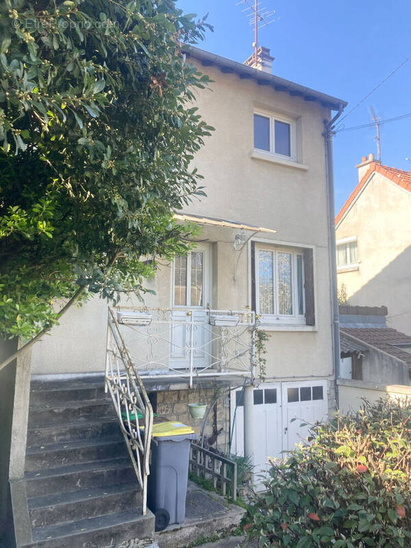 Maison à MONTMAGNY