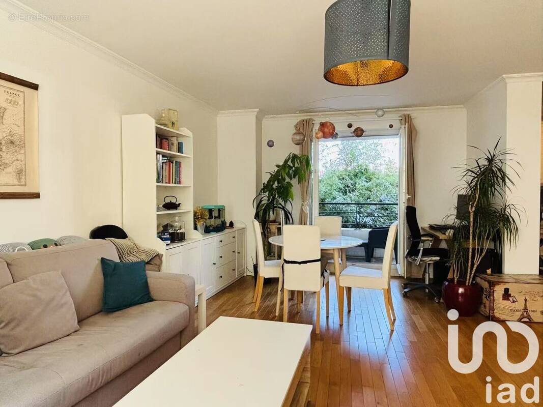 Photo 1 - Appartement à ISSY-LES-MOULINEAUX