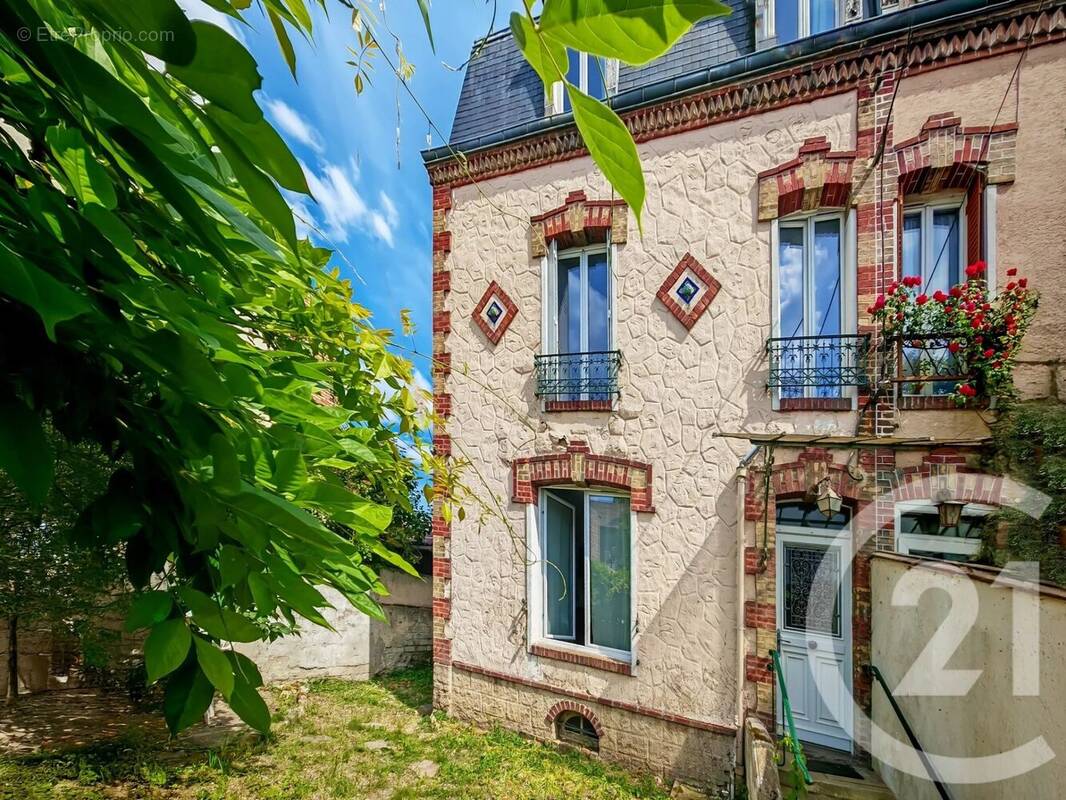 Maison à CORMEILLES-EN-PARISIS