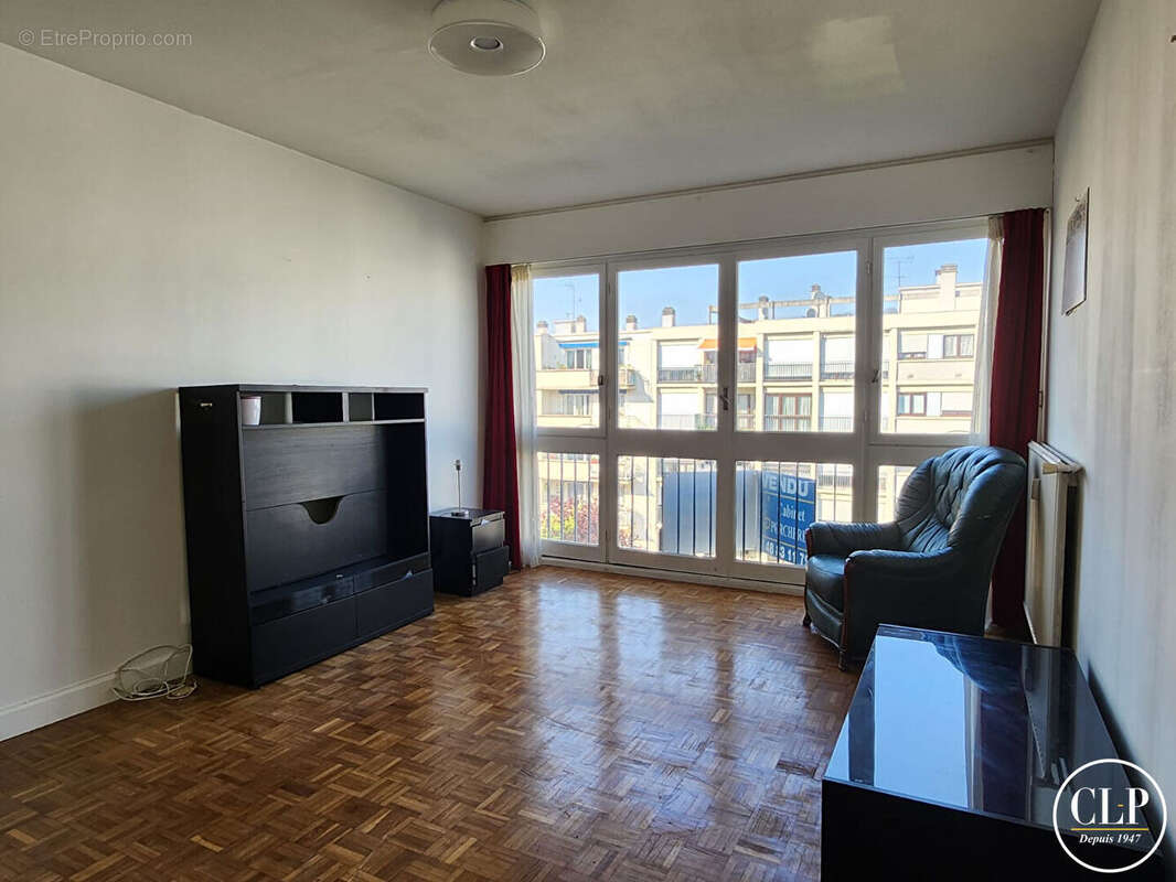Appartement à FONTENAY-SOUS-BOIS