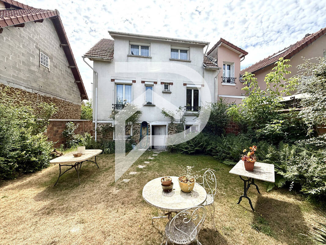 Maison à VILLEMOMBLE
