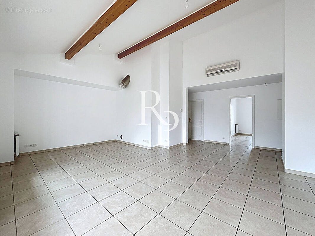 Appartement à LYON-5E