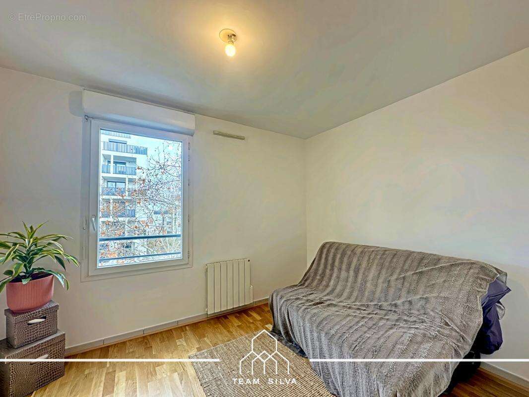 Appartement à LYON-8E