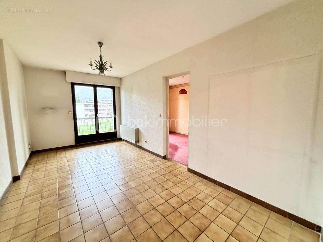 Appartement à ECHIROLLES