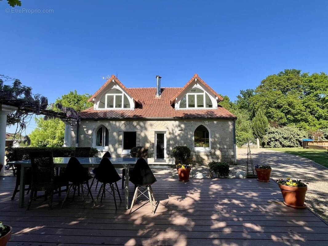 Maison à L&#039;ISLE-ADAM